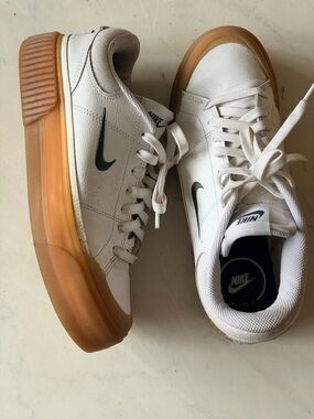 Nike Men’s White Sneakers with Gum Outsole and Dark Green Swoosh